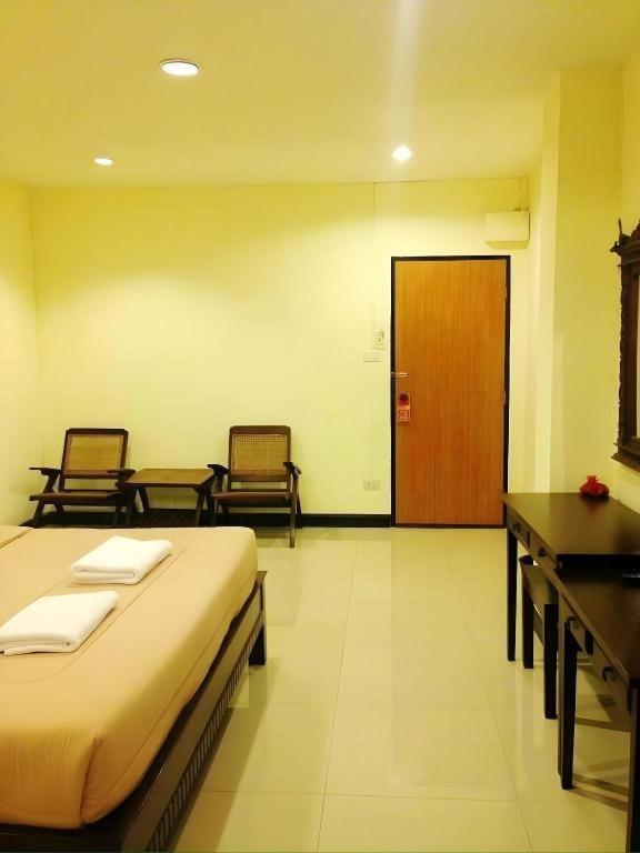 Hotel Natee Place Chiang Mai