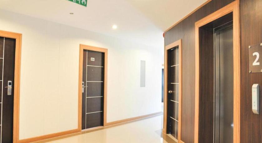 The Y Hotel 3*