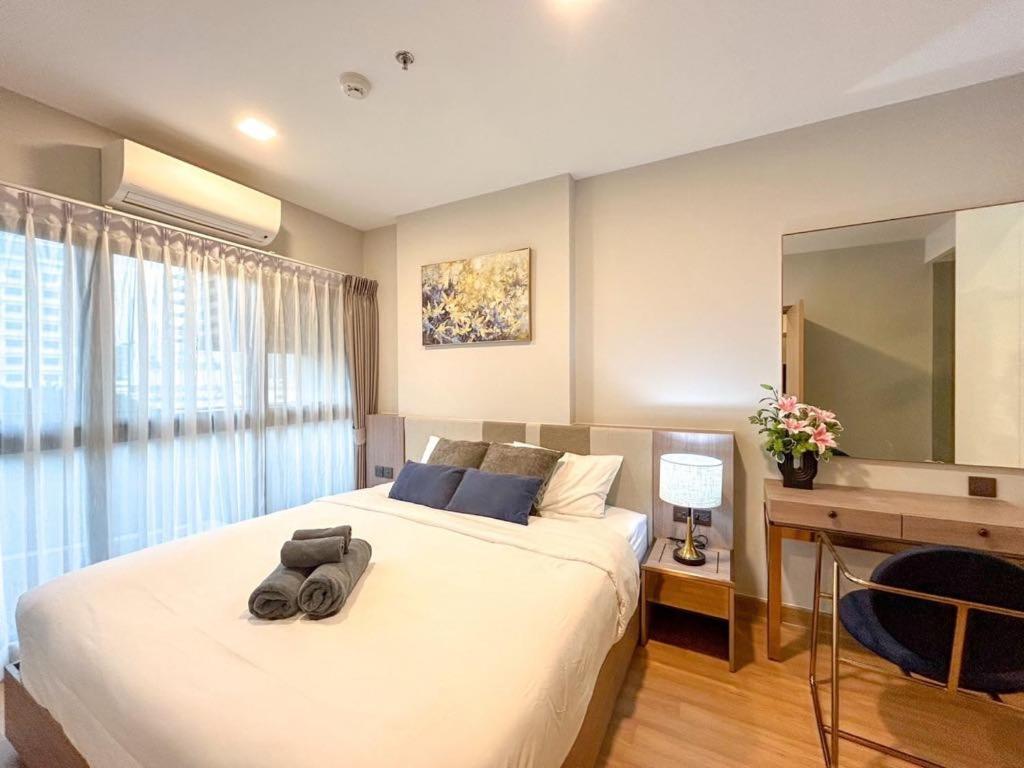 Apartment The Astra Sky River Luxury Condo,the Largest Pool And View