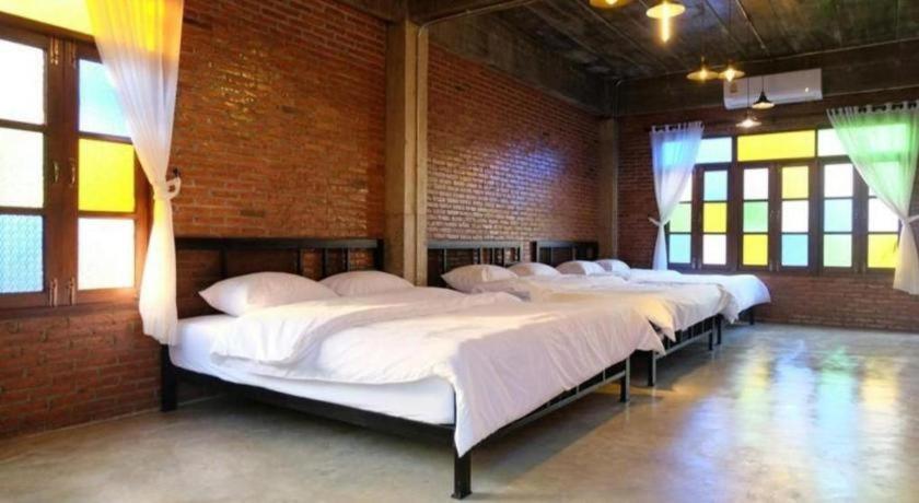 Hotel Oyo 1155 Bikers House And Enduro Tours Chiang Mai