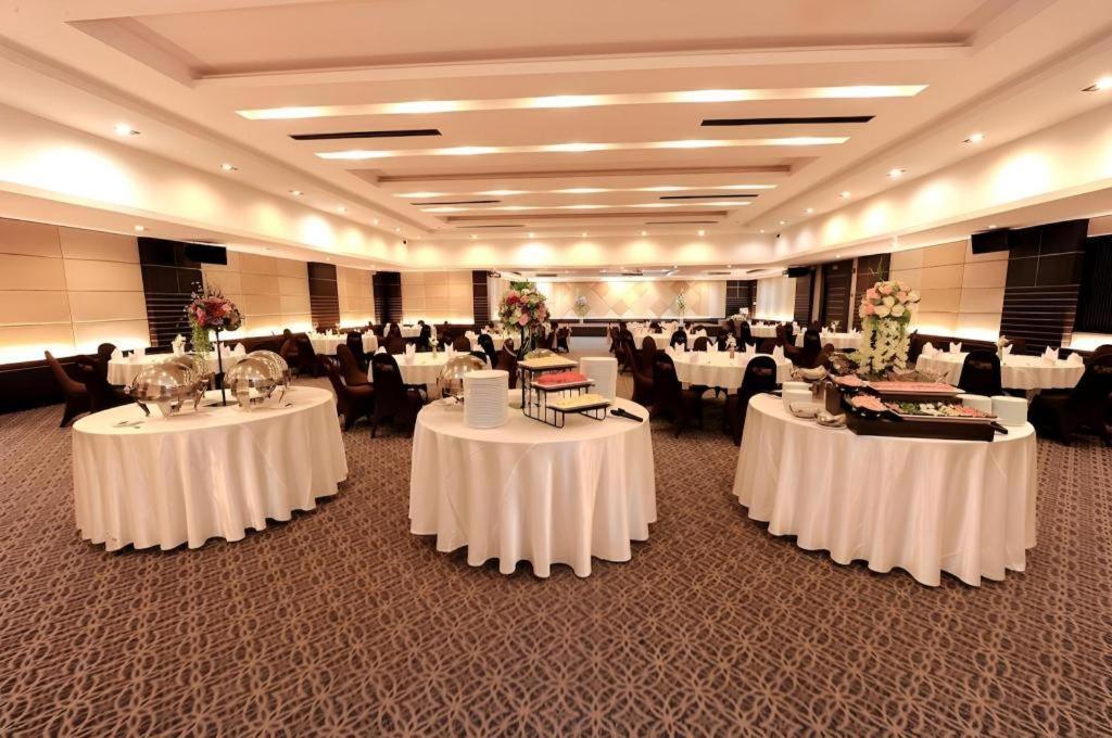 Holiday Garden Hotel&resort Sha Extra Plus Chiang Mai