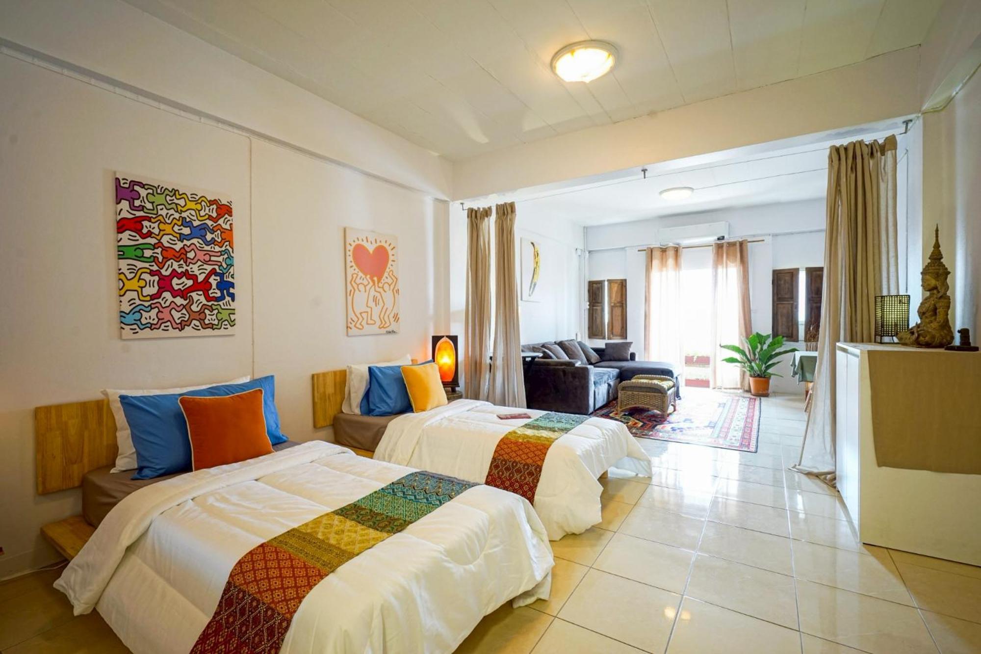 Guest house Paapu Next Door