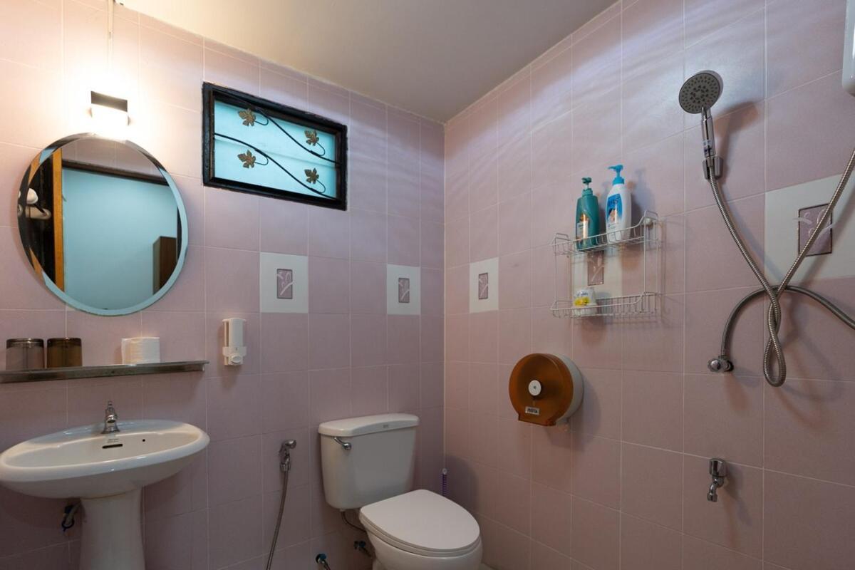 Standalone 3 Bedroom 160 Sqm With Huge Front And Back Yard, Next To The Internet-famous Park In The Ancient