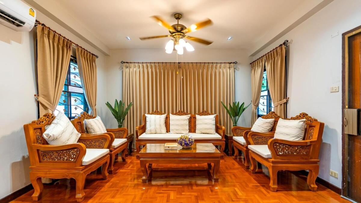 Standalone 3 Bedroom 160 Sqm With Huge Front And Back Yard, Next To The Internet-famous Park In The Ancient Chiang Mai