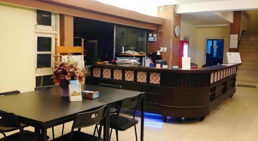 Natee Place Hotel