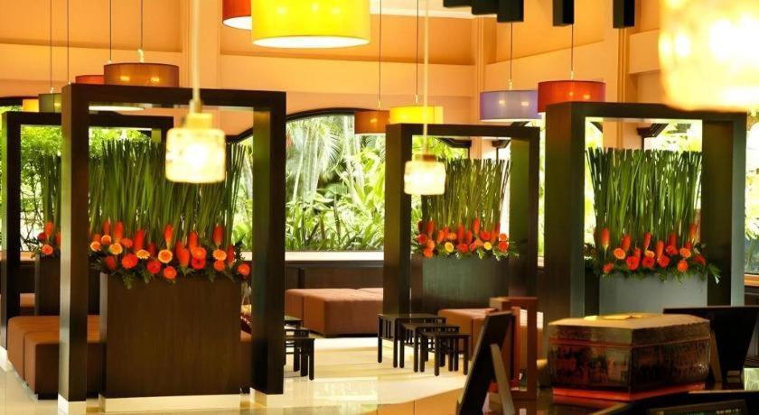 Garden Hotel 3*