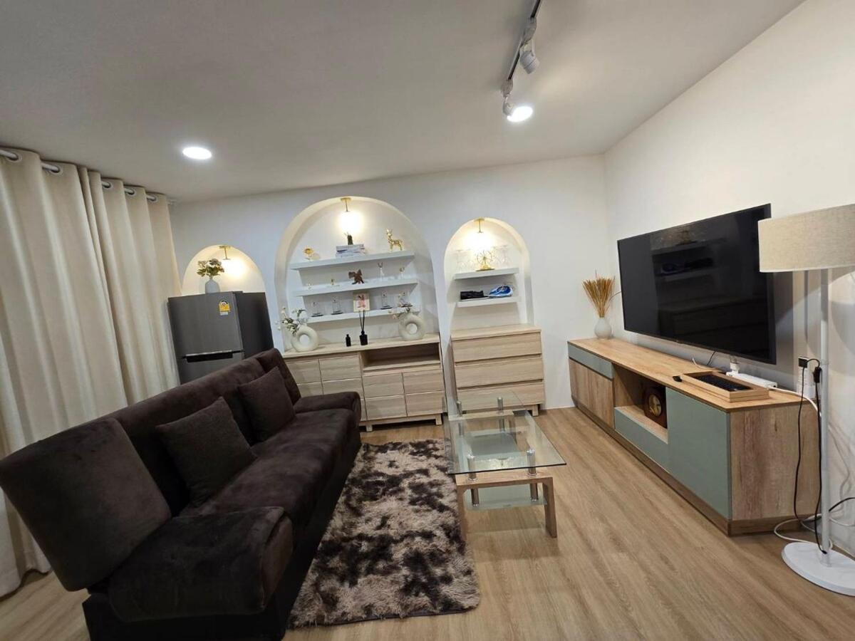 103 2, 2 Bedroom