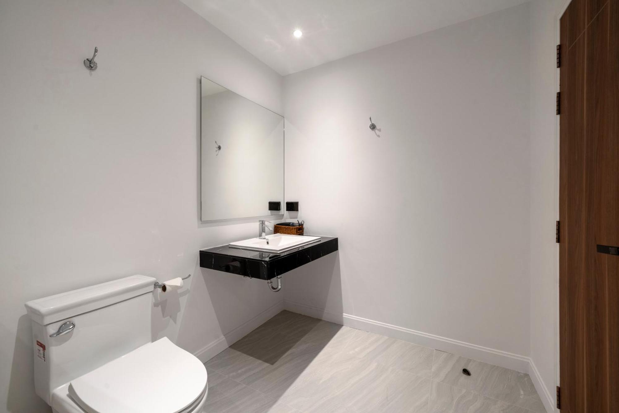 Sclass Penthouse Changmoi Road Center Old Apartment Chiang Mai