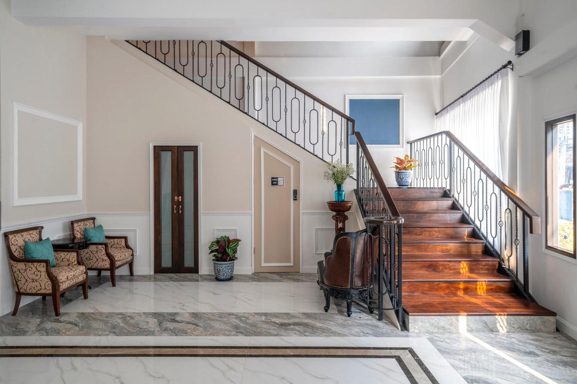 Sclass Penthouse Changmoi Road Center Old *