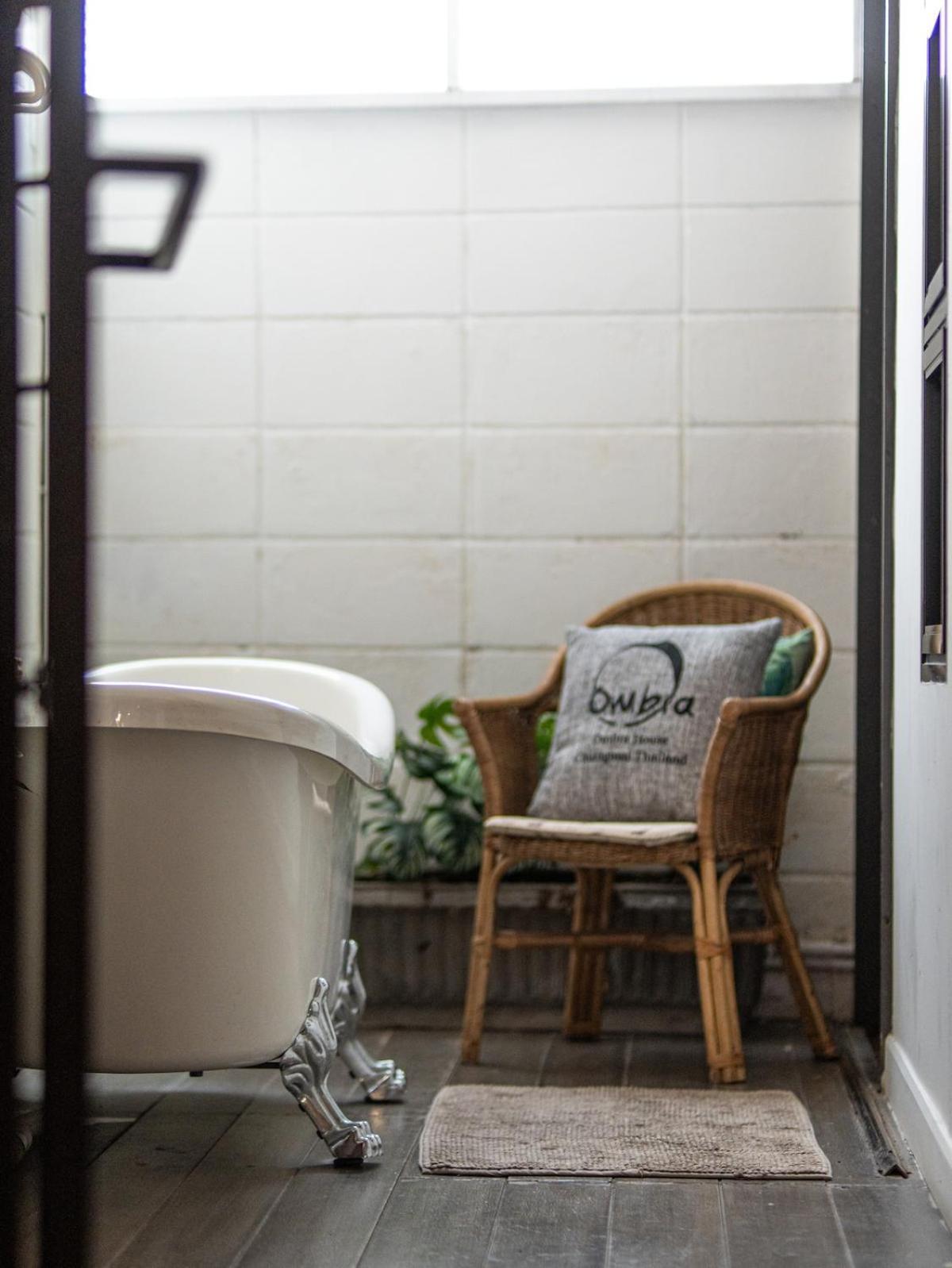 2br House With Bathtub Near Old Holiday home
