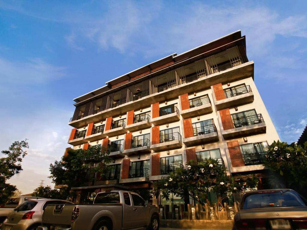 B2 Khamtieng Boutique & Budget Hotel 2*