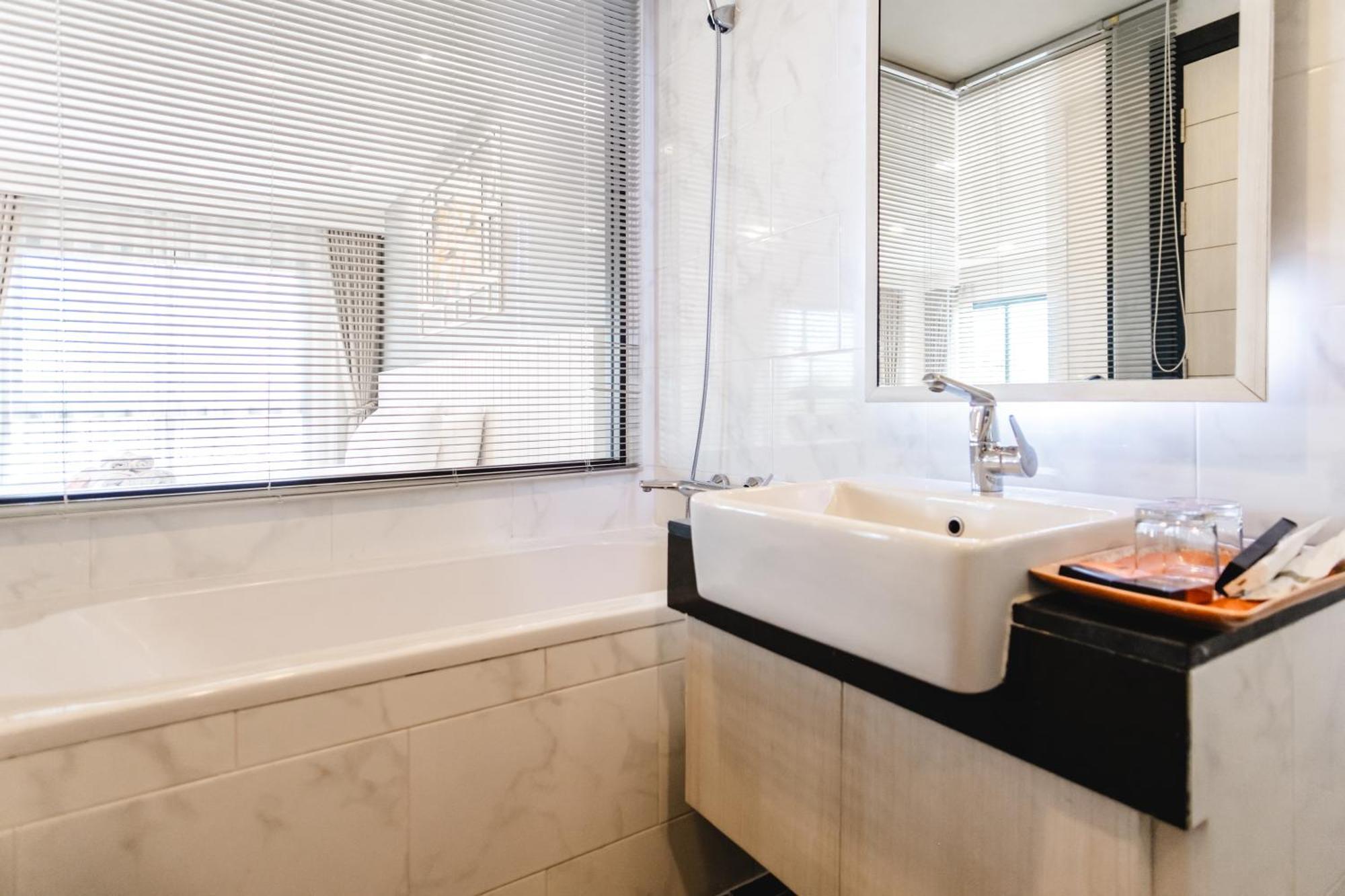 Cmor By Recall Sha Extra 4* Chiang Mai