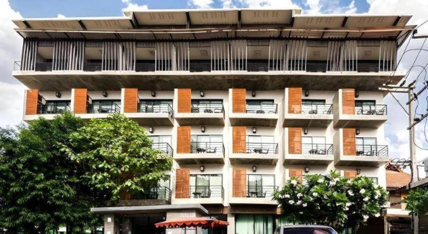 B2 Khamtieng Boutique & Budget Hotel 2*