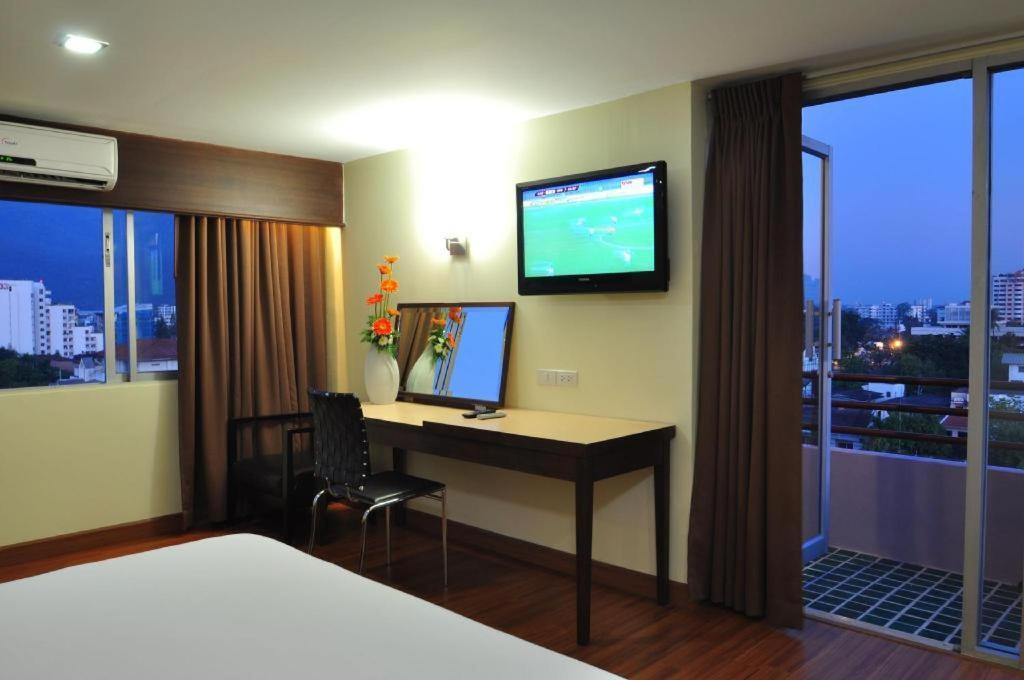 Mayflower Grande Nimman Chiang Mai