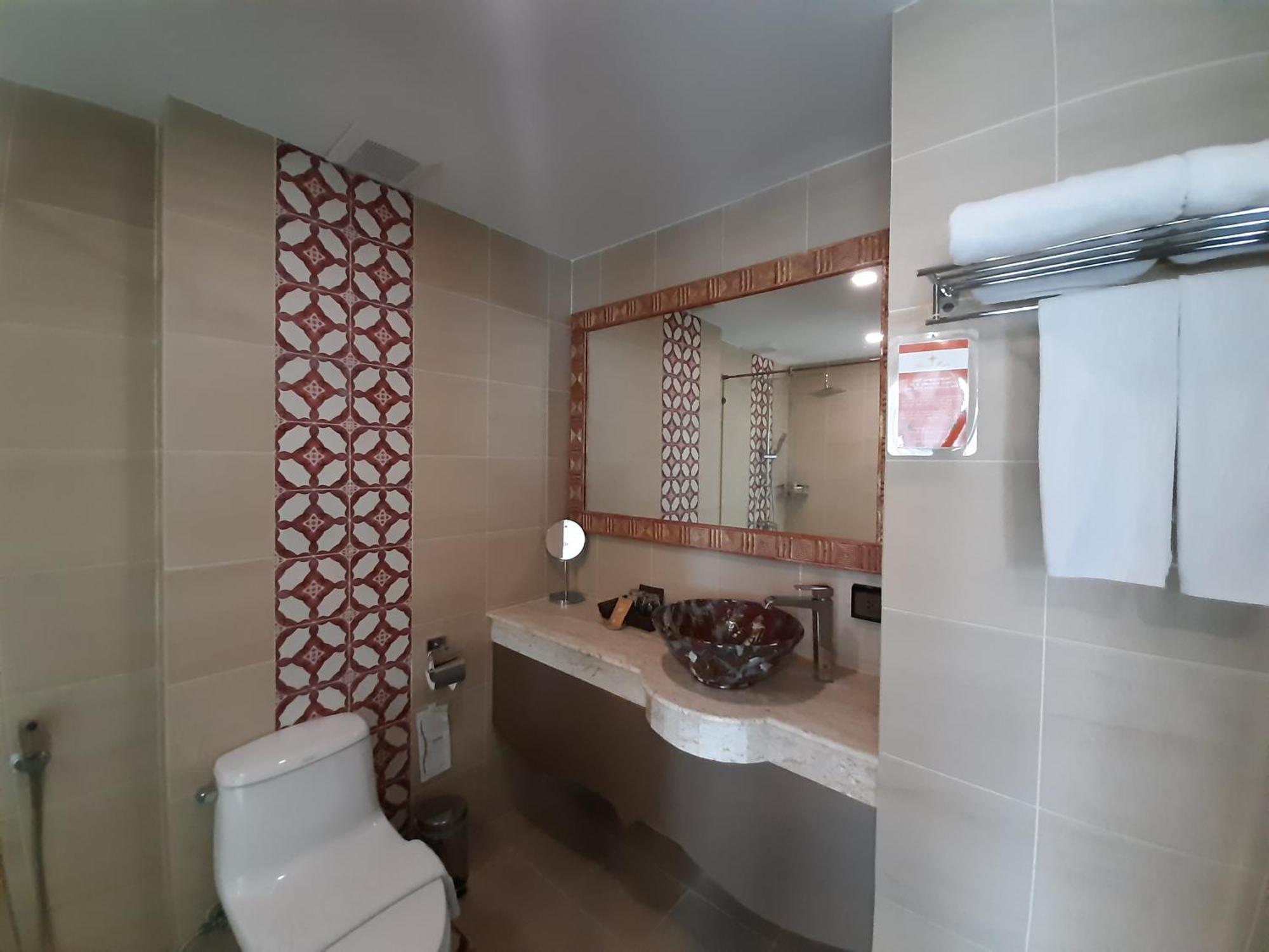 Hotel Baisirimaya 4*