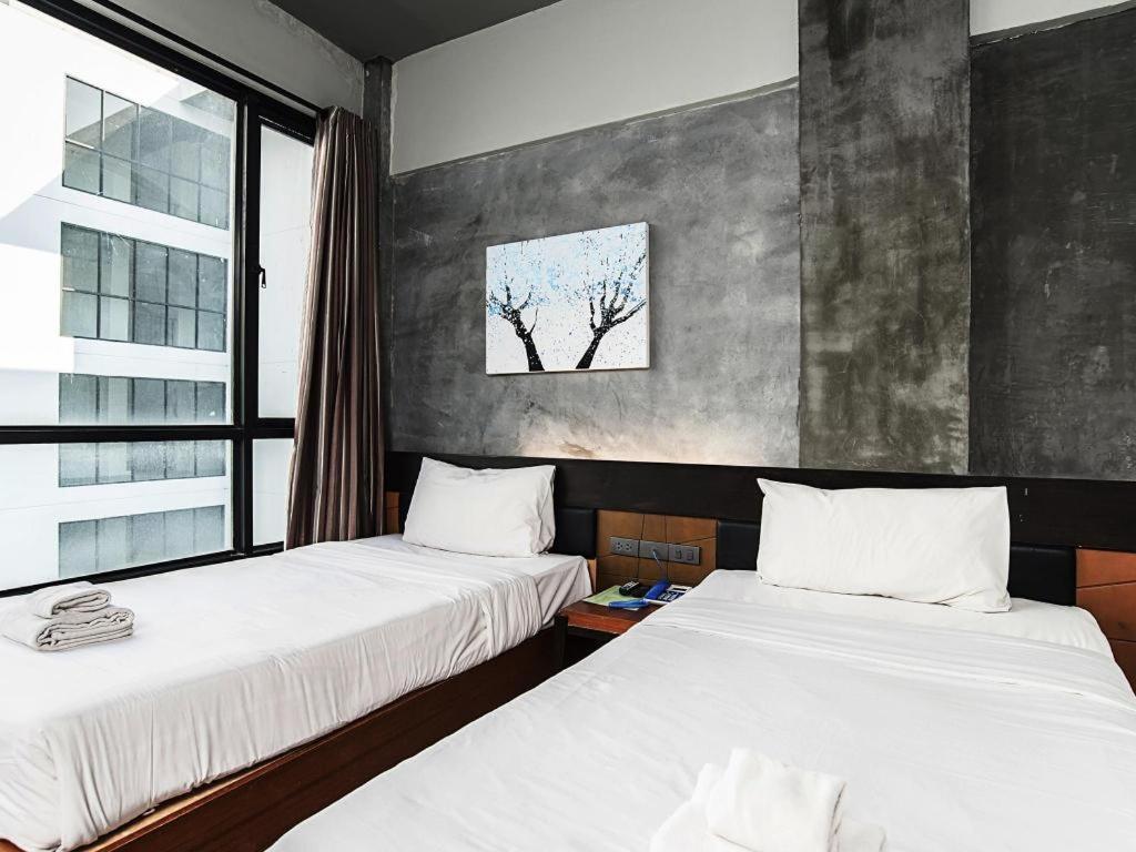 Hotel B2 Boutique And Budget
