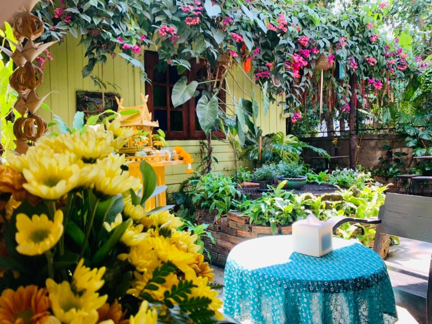 Guest house Retro At Phra Sing *