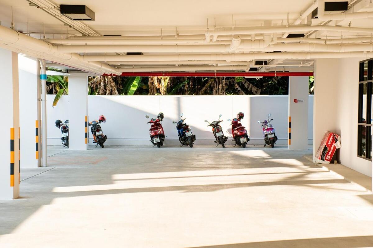 Cozy Mews In Jed Yod 2 - 711 Downstairs Behind Maya Mall * Chiang Mai