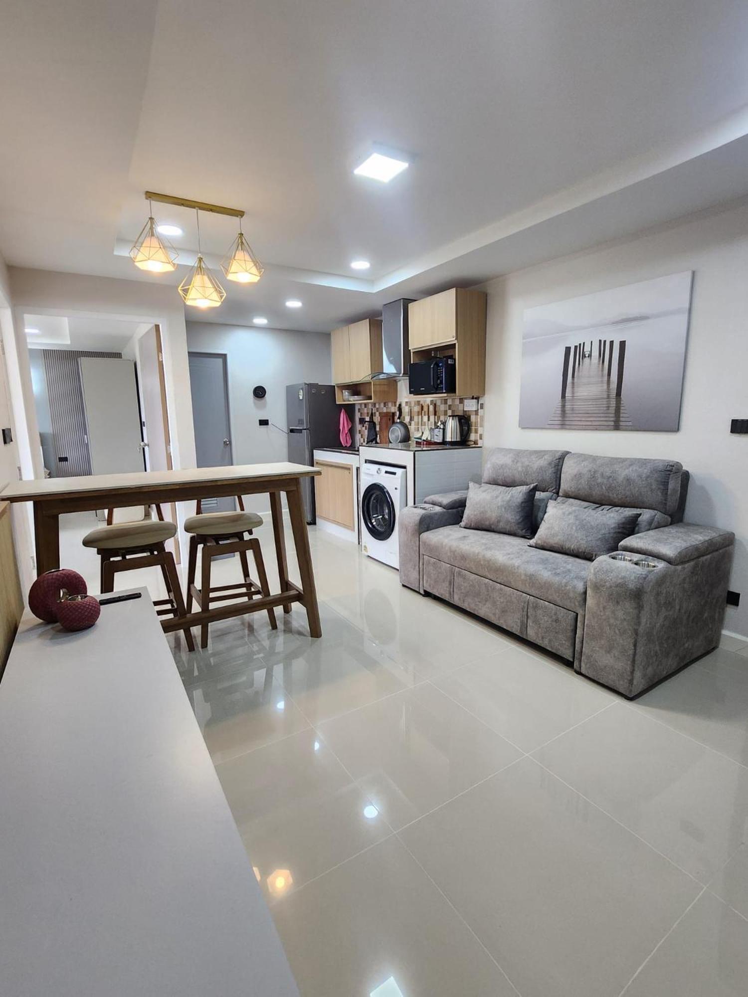 Apartment 2 Bedrooms Luxurious 904 2 Chiang Mai