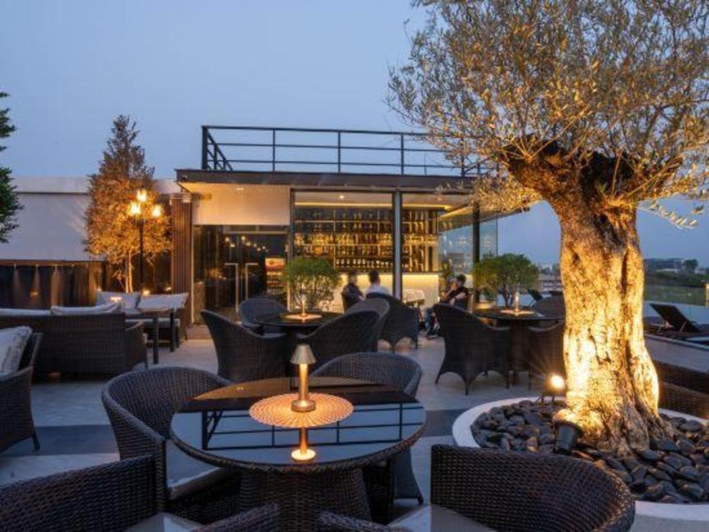 Mountain View@nimman12 & Hotel