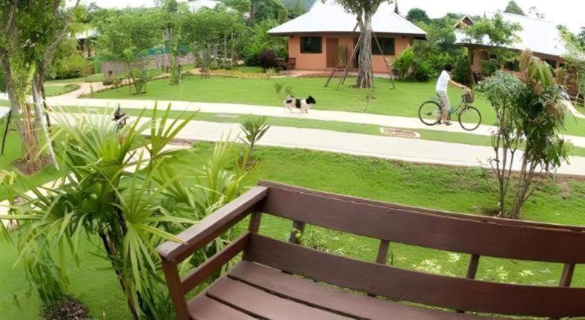 Hotel Monn Phu Phrai