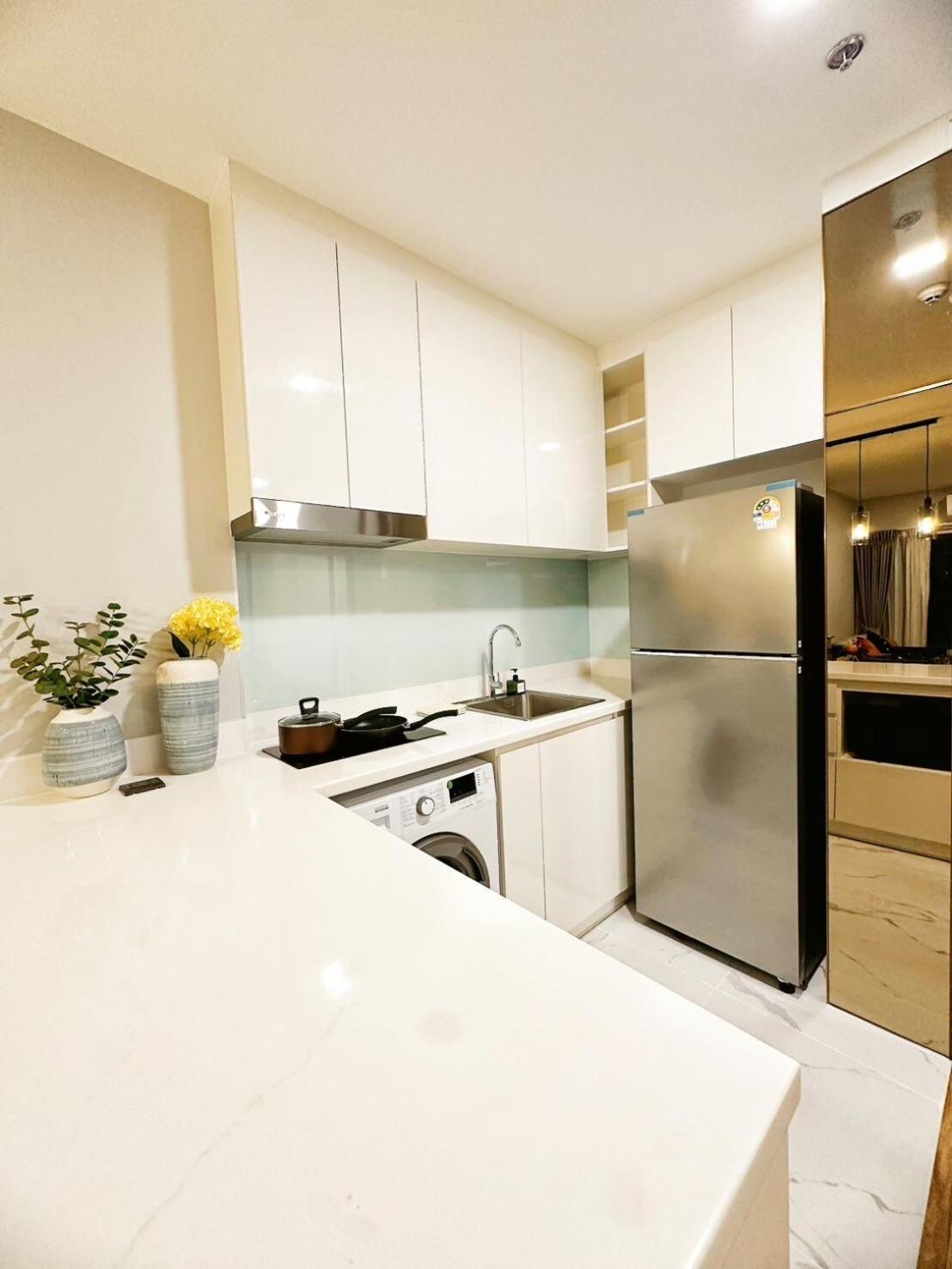 Astra Sky River Five Star Appartement *
