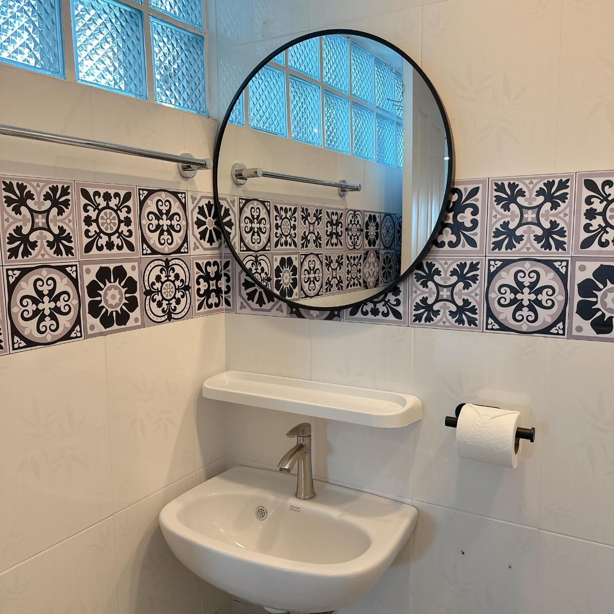 White & Black Cozy Heart Of Nimman Apartamento Chiang Mai