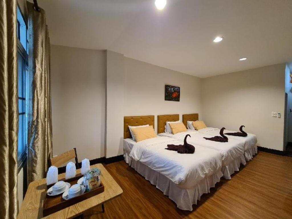 Rajapruek Place Hotel 3*