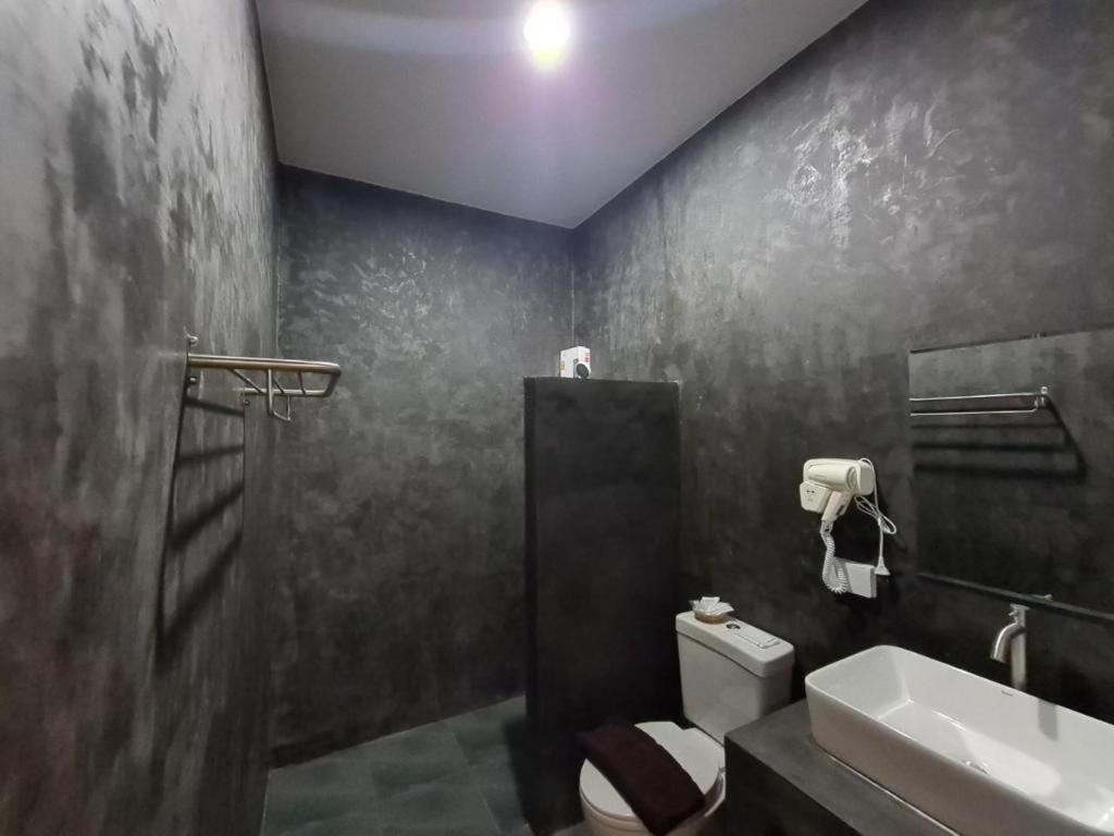Hotel Rajapruek Place