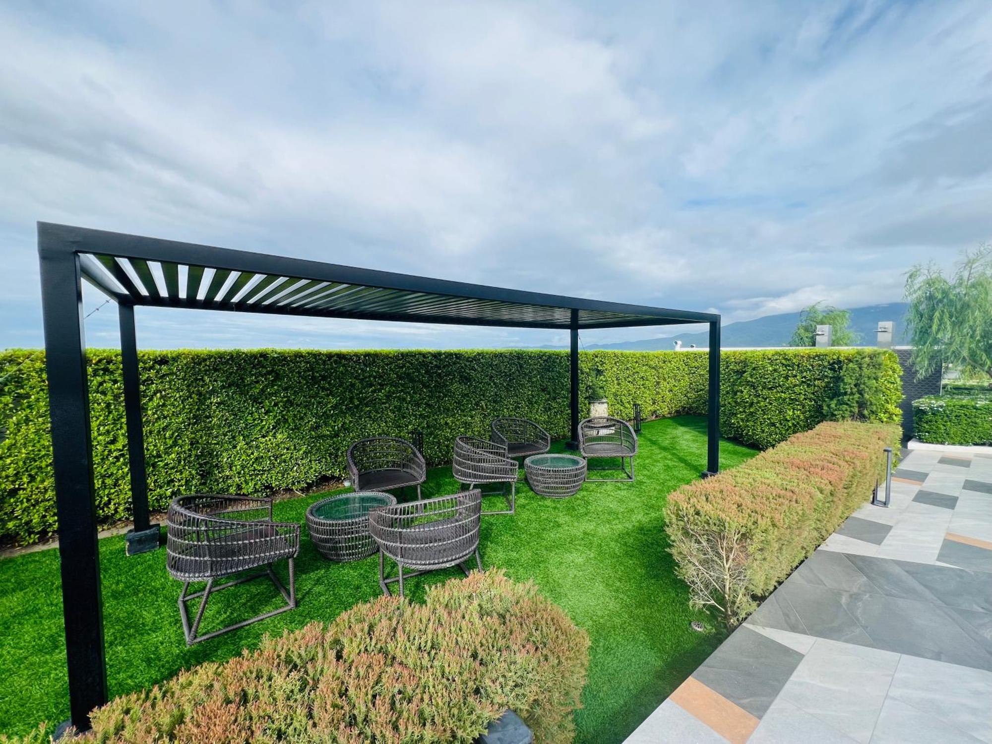 Astra Sky River Luxury 2bedroom Family With Infinity Pool, Near Old Town Pangsapuri