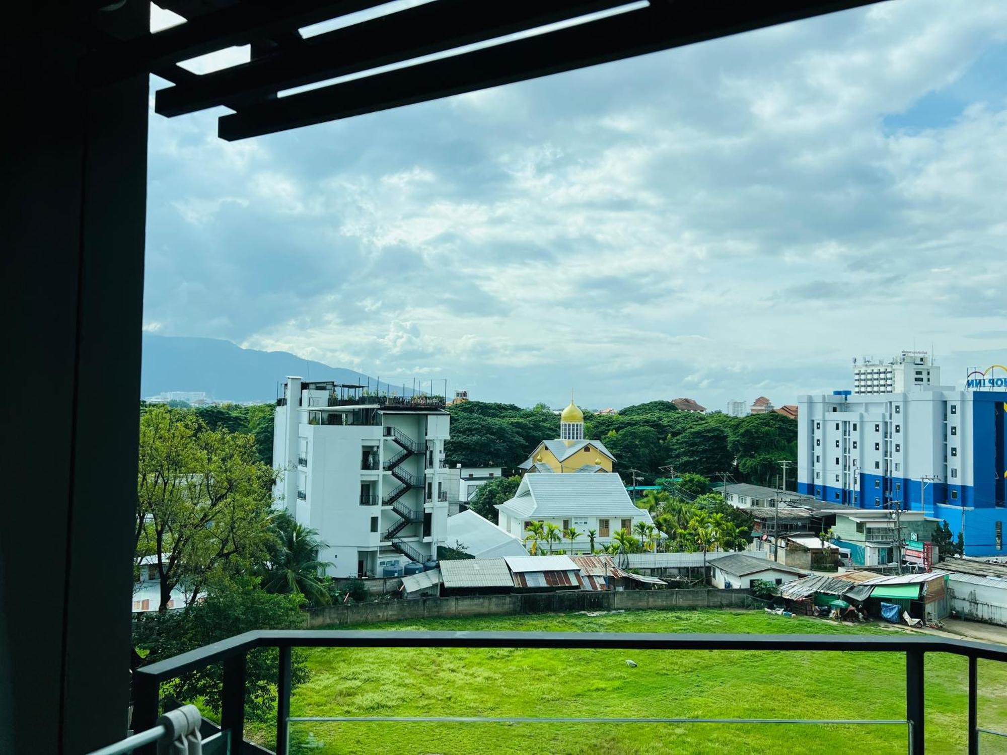 Astra Sky River Luxury 2bedroom Family With Infinity Pool, Near Old Town Pangsapuri Chiang Mai
