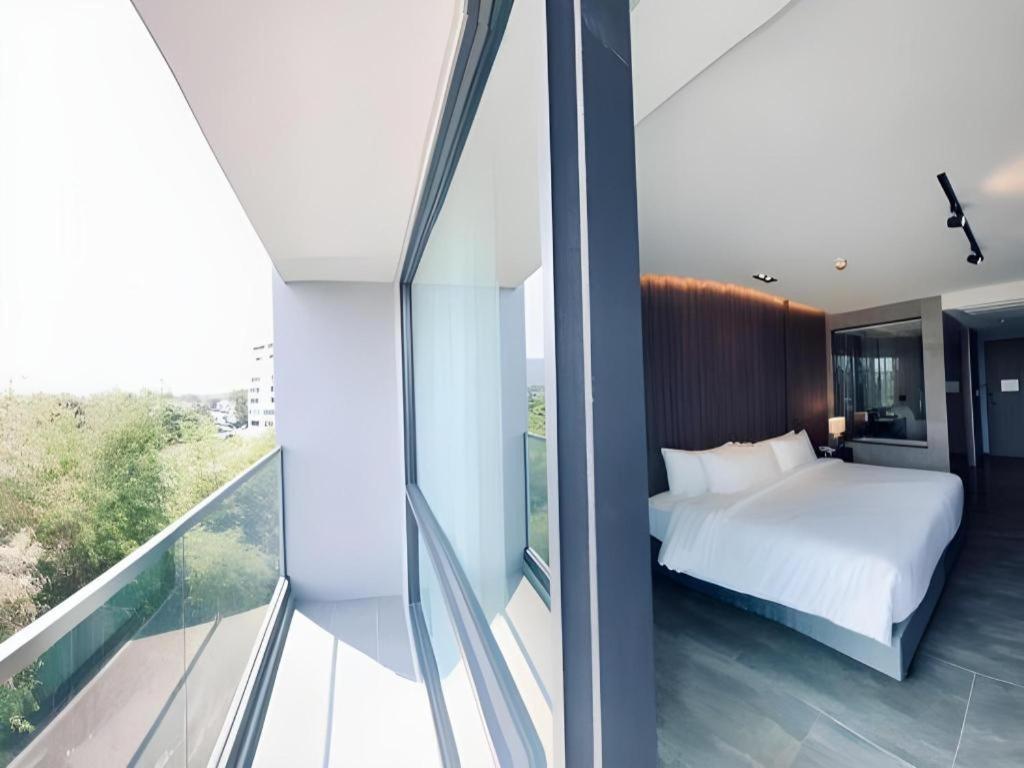 Hotel Mountain View@nimman12 &
