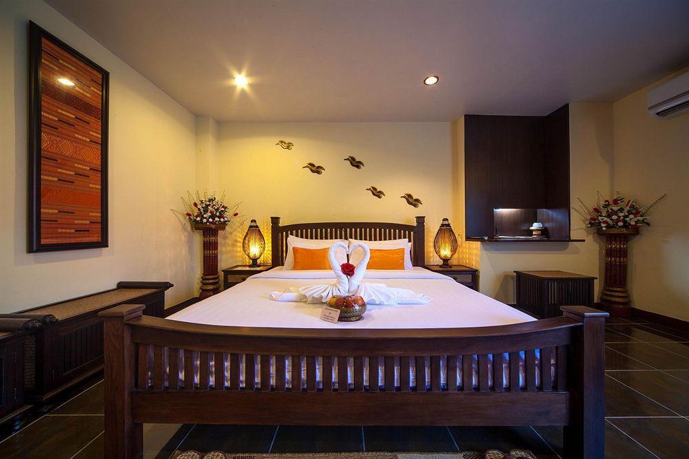 Cm Night Bazaar Boutique ซี เอ็ม ไนท์บาซาร์ บูทีค - Sha Certified 3* Chiang Mai