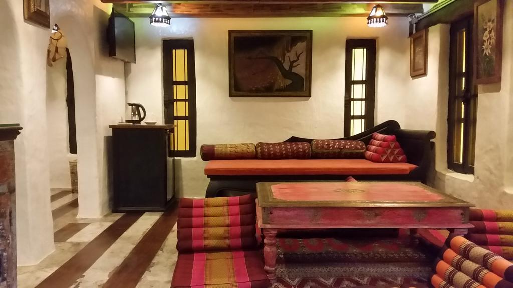 Nai Boutique House 2*