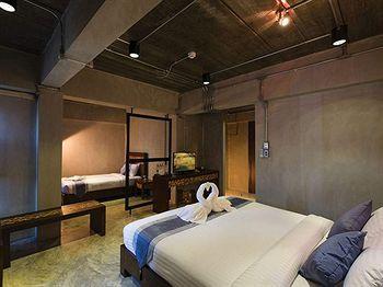 Thapae Loft