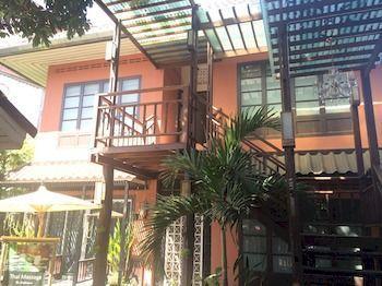 Casa de hóspedes Sirikamsan House Chiang Mai