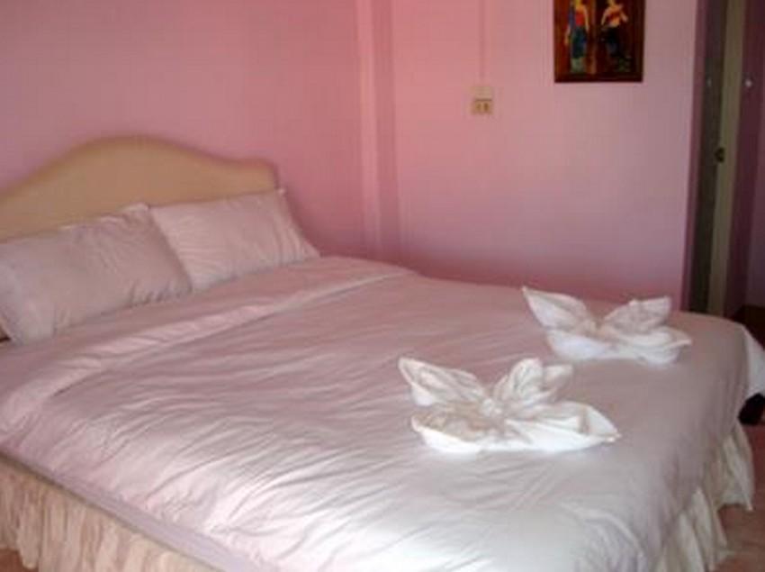 Ketch Kewalin Guest house
