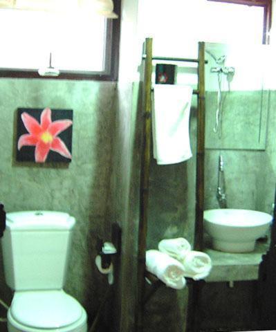 Hotel Thapae Happy House