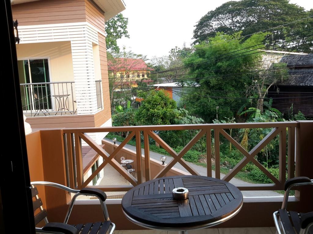 Penginapan Donchai House Guest House& Cafe