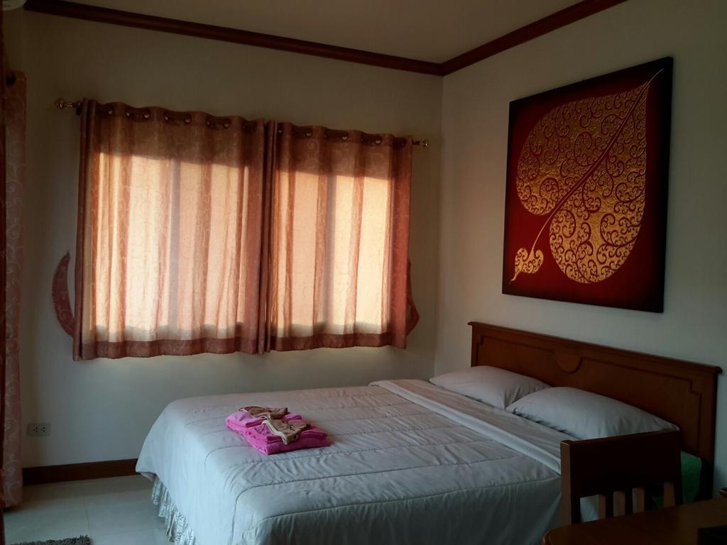 Donchai House Guest House& Cafe Penginapan Chiang Mai