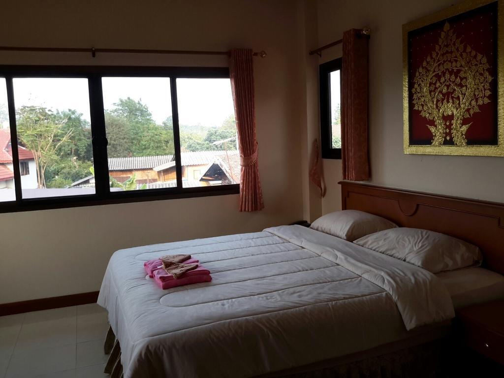 Penginapan Donchai House Guest House& Cafe