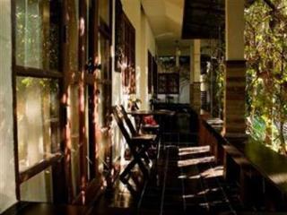 Tempat peranginan Baan Puang Petch