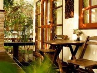 Tempat peranginan Baan Puang Petch