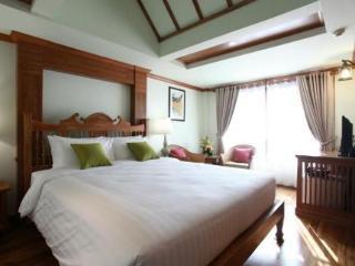 Rich Lanna House Chiang Mai