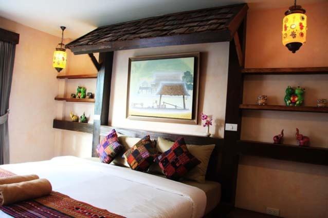 Hotel 1 Nimman Gallery