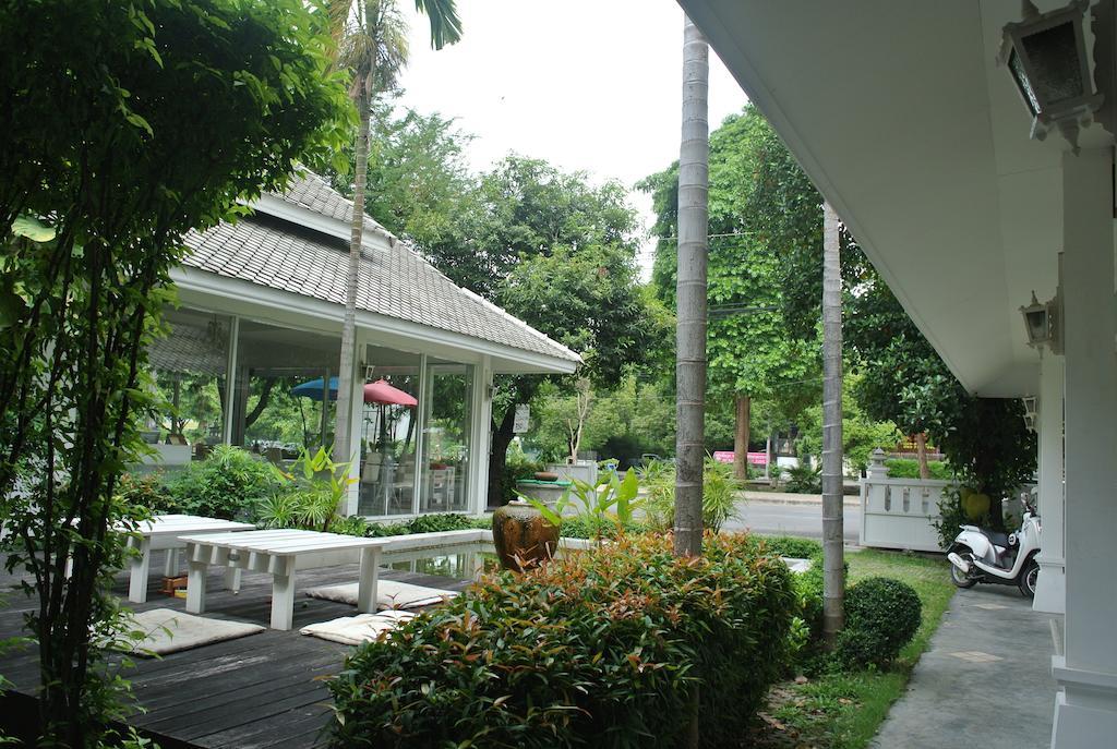 White Chalet Guest house 2*
