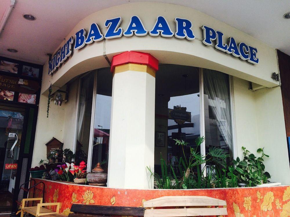 Night Bazaar Place Chiang Mai