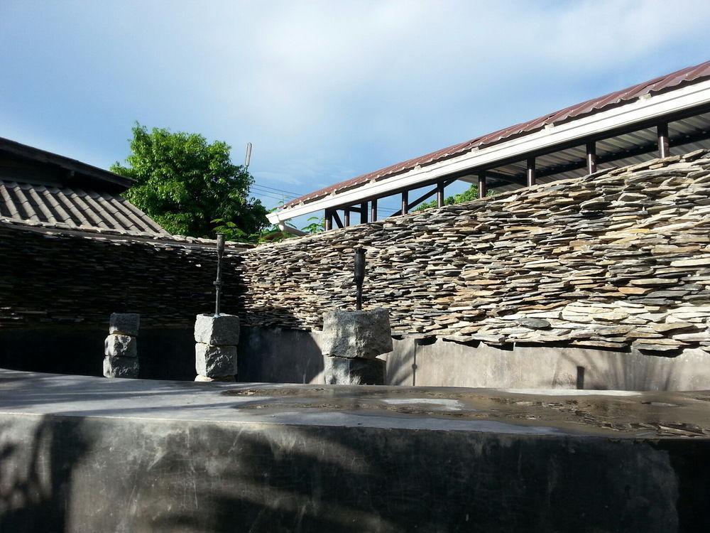 Penginapan Donchai House Guest House& Cafe 2*