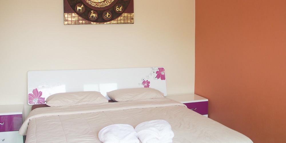 Penginapan Donchai House Guest House& Cafe
