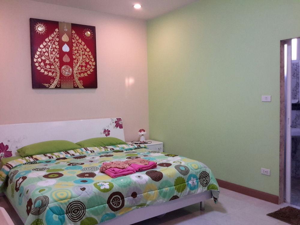 Penginapan Donchai House Guest House& Cafe 2*